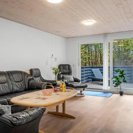 Cozy With A Wilderness Bath And Covered Terrace Feriehus *